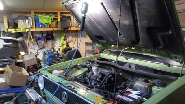 The Rabbit LIVES ON! Volkswagen Rabbit Alternator Replacement смотреть онлайн