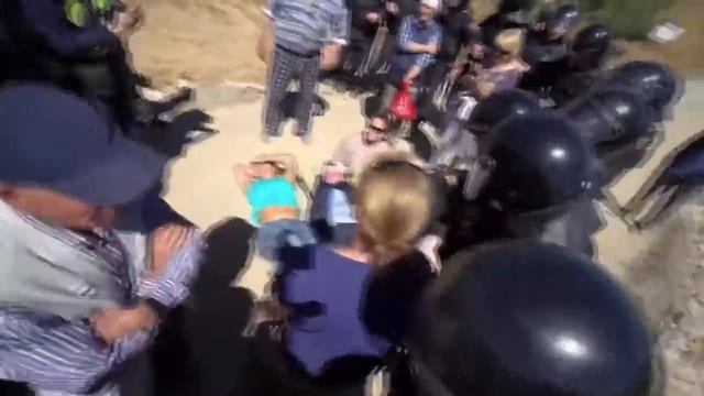 Щелканово, задержание депутата, Полиция охраняет мусор смотреть онлайн