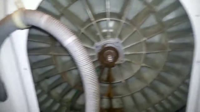 Замена подшипников барабана на стеральной машинке самсунг WF 0508 NZW смотреть онлайн