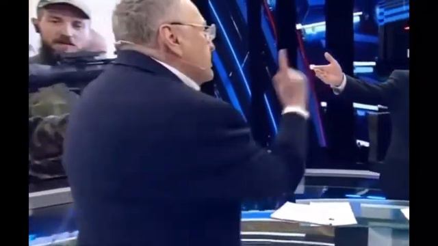 РАМЗАН КАДЫРОВ ПОТРЕБОВАЛ ИЗВИНЕНИЙ ОТ ВЛАДИМИРА ЖИРИНОВСКОГО/ЖИРИНОВСКИЙ ВЛЕЗ КУДА НЕ СТОИТО\