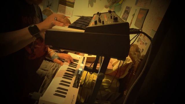 Realistic Moog MG-1 Controlled by Arturia Keystep 37 and Moog doesn't have Midi~~Jam So Much FUN смотреть онлайн