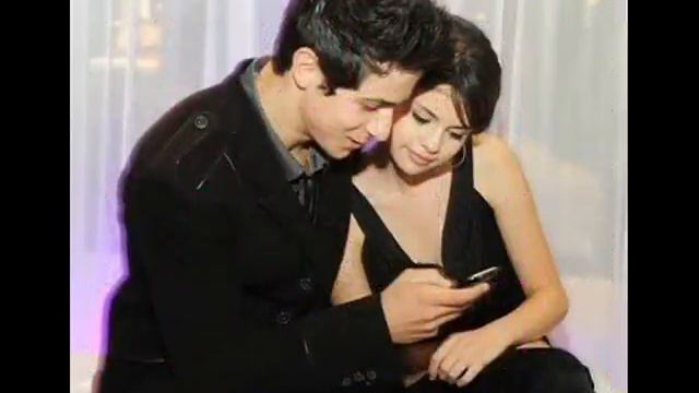 Selena Gomez and David Henrie- Hit The Lights смотреть онлайн