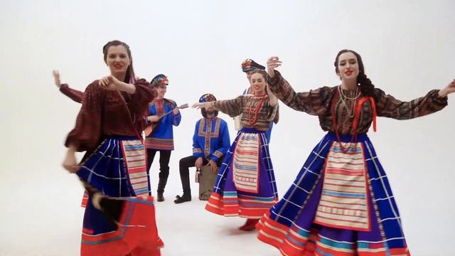 Мережа - Волочебная ( По улице по широкой) смотреть онлайн