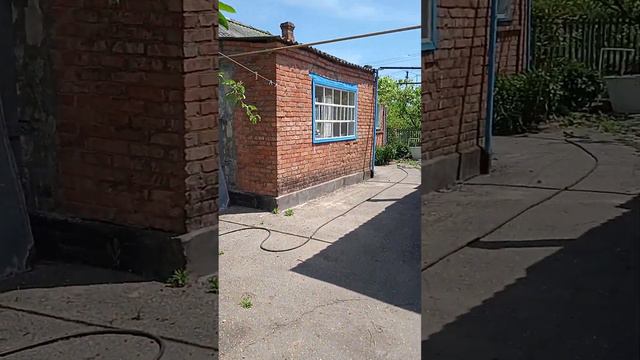 СРОЧНАЯ ПРОДАЖА!!!ДОМ НА ЮГЕ..В ГОРОДЕ ТИХОРЕЦК