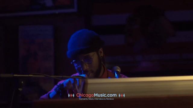 ChicagoMusic.com: Cory Henry, Sharay Reed and Calvin Rodgers at Reggies Chicago смотреть онлайн