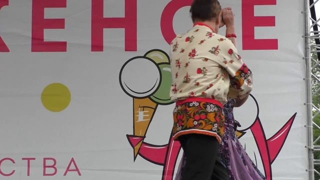 Ансамбль бальных и народных танцев "Вдохновение" @ Клементовский пер. 02.07.2016 (1) смотреть онлайн
