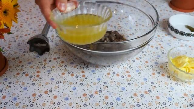 Очень вкусный ПАШТЕТ из Печенки и Куриных сердечек смотреть онлайн