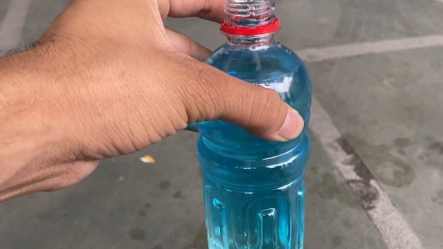 ये गलती कभी मत करना?।WINDSHIELD washer fluid ??♂️| CAN we use normal water?? смотреть онлайн