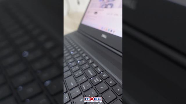 Dell Precision 7750 Core i7-10850H Ram 32Gb SSD 1TB Nvidia Quadro RTX 3000 6Gb 17.3inch 4K IPS смотреть онлайн