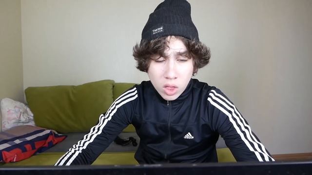 ПАПА ИГРАЕТ В МАЙНКРАФТ ПЕРВЫЙ РАЗ... / МАЙНКРАФТ смотреть онлайн