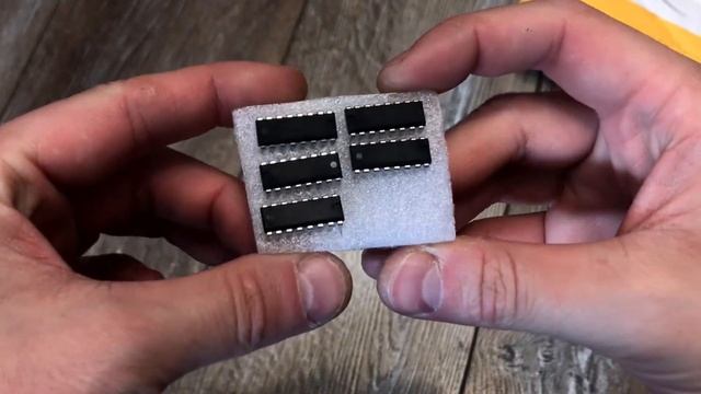 CD4046BE CD4046 IC phase locked loop MCPWR 16-DIP - Aliexpress unboxing (Quick Look) смотреть онлайн