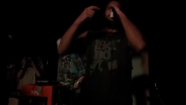 Sir Realism - DIY 'Til I Die (Live, Southside bar, Stockholm - 2014-12-20) смотреть онлайн