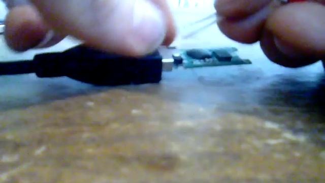 Как сделать флешку с лампочкой смотреть онлайн