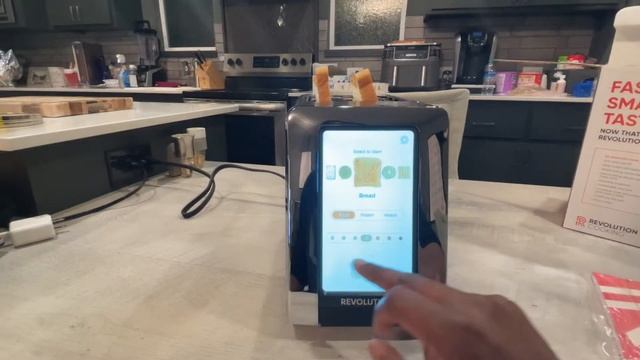 Revolution Smart Toaster!!! #SmartAppliances #Toasters #Tech смотреть онлайн