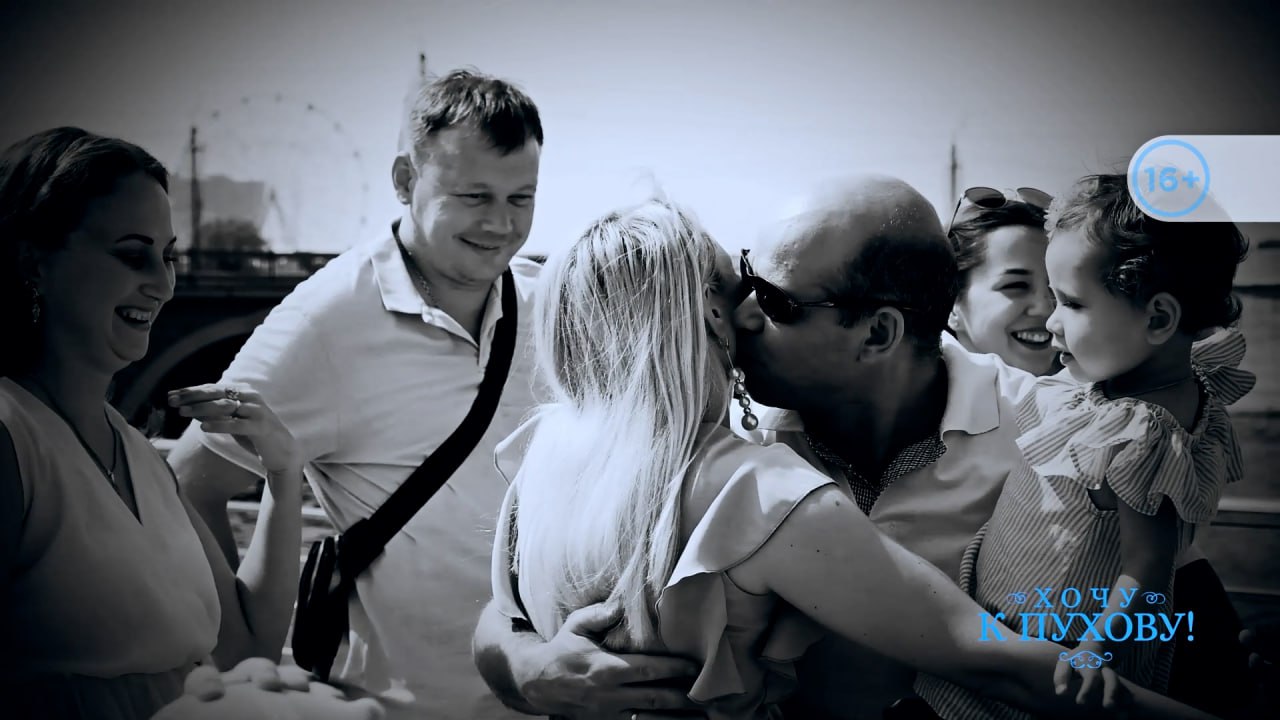 В новом выпуске программы «Хочу к Пухову!» героиня мечтала изменить нос с горбинкой смотреть онлайн