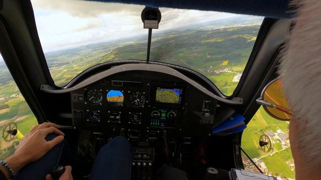 Flying the Worlds First Electric Certified Aircraft - Pipistrel Velis Electro | Cockpit Audio смотреть онлайн