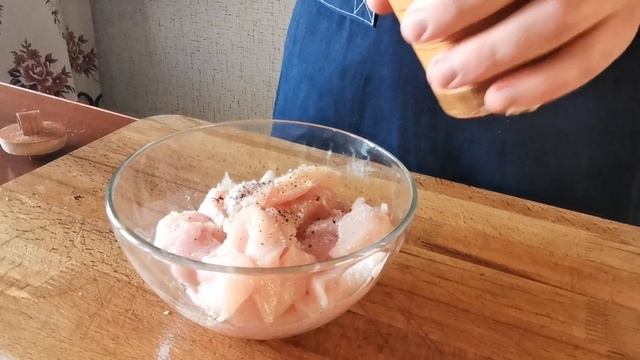 Зелёное картофельное пюре | пюре с куриной грудкой | #Bazilik смотреть онлайн