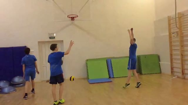 Basketball trick shots , баскетбольные броски смотреть онлайн