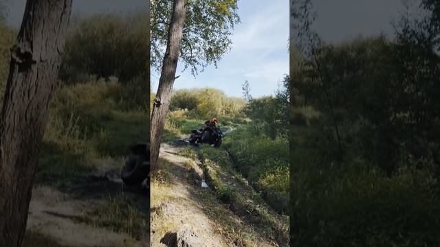 Покатушки на квадроцикле Linhai Yamaha d300 4x4 смотреть онлайн