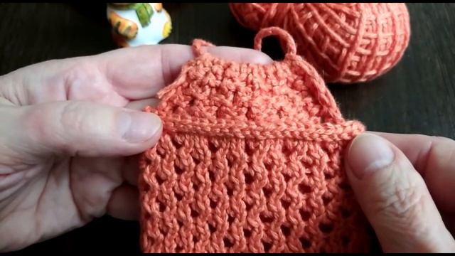 Мастер-класс модный летний топ спицами кукле Паола Рейна. Top knitting needles for Paola Reina doll смотреть онлайн