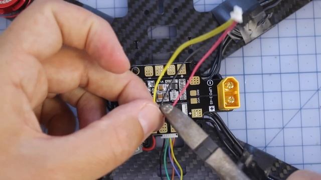 How to build a Pro FPV Racing DRONE for ONLY $99 Full Build guide + Giveaway смотреть онлайн