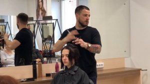 Женская короткая стрижка на вьющиеся, пористые волосы!