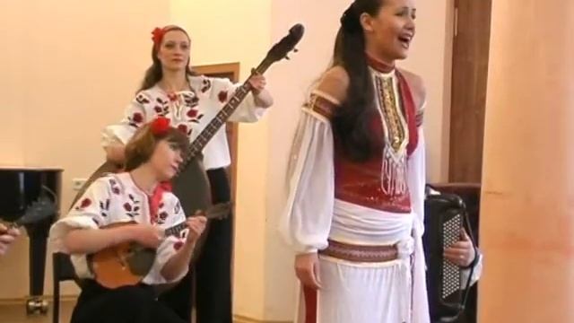 Ансамбль 3+2 смотреть онлайн