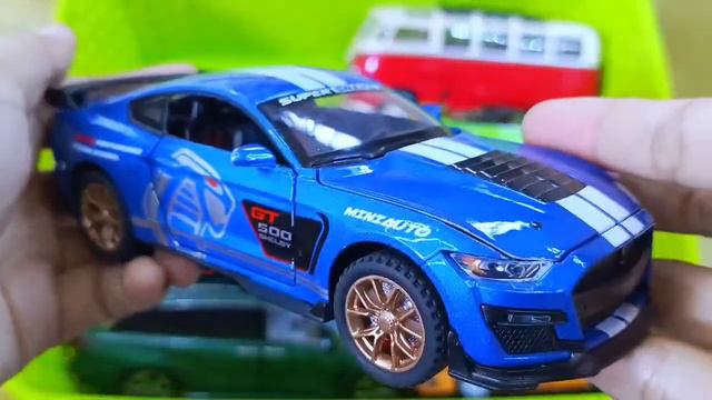 Box Full Of Model Cars Lamborghini, Nissan, Bugatti, Mercedes, Ferrari, Ford, Lexus, Opel