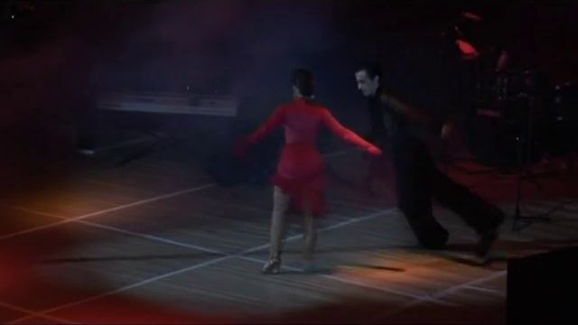 Erik Petrosyan --Diana Sargsyan Pasodoble .concert 2010 смотреть онлайн