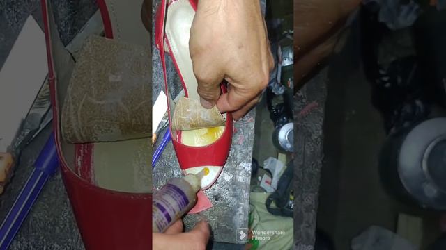 cómo cortar la punta de zapatos cerrados a si aprenden los zapateros. смотреть онлайн