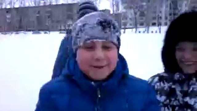 Зимние развлечения в школе #43 смотреть онлайн