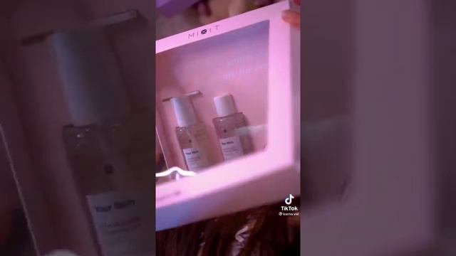 Валя Карнавал играла в рекламе макияжа ?? смотреть онлайн