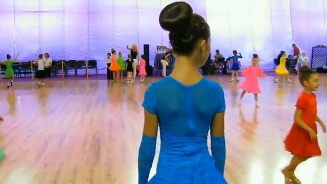 Бальные танцы. Ballroom dancing. смотреть онлайн
