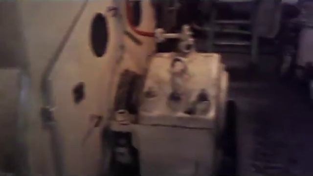 Вал гребной к винту... и за кормой смотреть онлайн