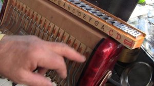 Аккордеон "HOHNER" и его настройка при помощи тюнера 003 . Сюрприз у расстроенного инструмента