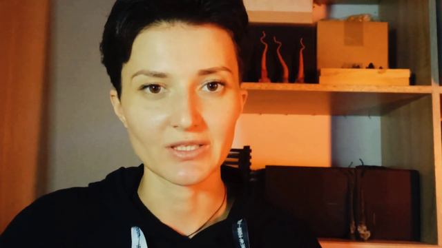 •О применении цвета в магии• смотреть онлайн