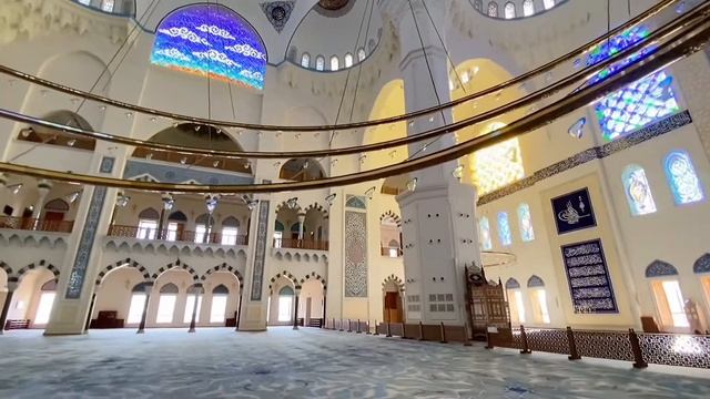 МЕЧЕТЬ ЭРДОГАНА В СТАМБУЛЕ. МЕЧЕТЬ ЧАМЛЫДЖА. ЧТО ПОСМОТРЕТЬ В СТАМБУЛЕ смотреть онлайн