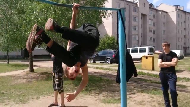 Столбцы Воркаут смотреть онлайн