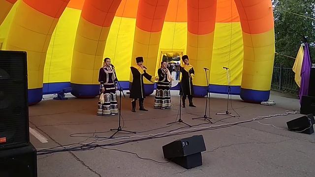Живут здесь люди - золотые зёрна! "Литавана" - п.Первомайский. смотреть онлайн