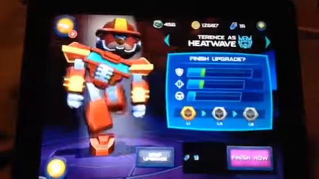 Is this another glitch? Angry birds Transformers смотреть онлайн