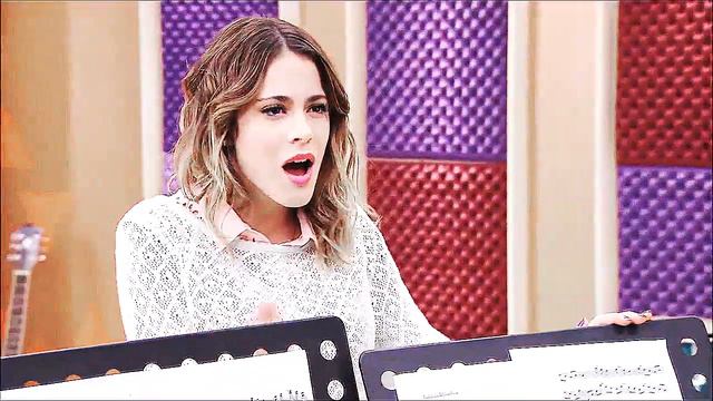 Федерико и Виолетта - Болен тобой смотреть онлайн