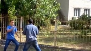 уличная драка борца против боксера