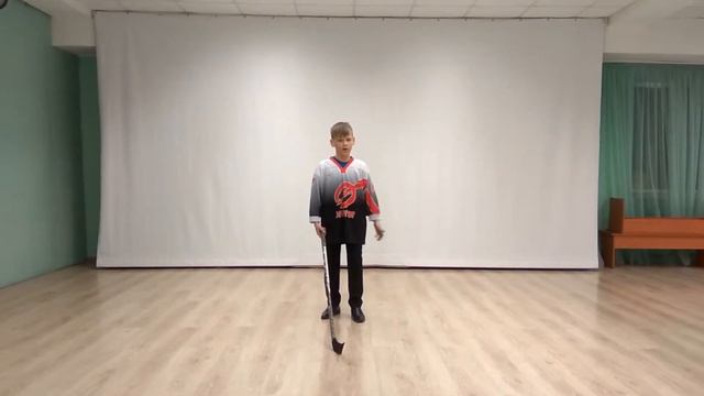 Романченко Иван - Трус не играет в хоккей смотреть онлайн