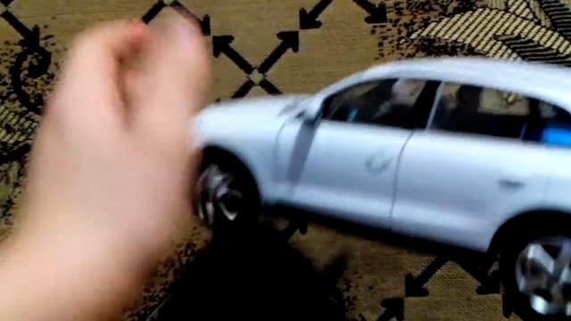 Обзор масштабной модели Audi Q5 Welly смотреть онлайн