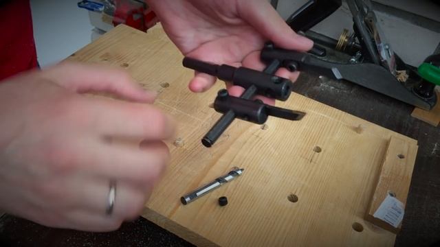 Опасная балеринка! (сверло круговое регулируемое с переменным диаметром) circle cutter matrix смотреть онлайн