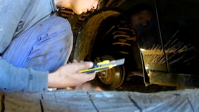 Режем пружины без смс и регистрации. Как комфортно порезать пружины на заводских стойках.