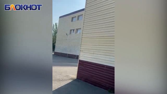 «Почему занимающихся спортом детей выгнали со стадиона школы №11?»: возмущенный родитель смотреть онлайн