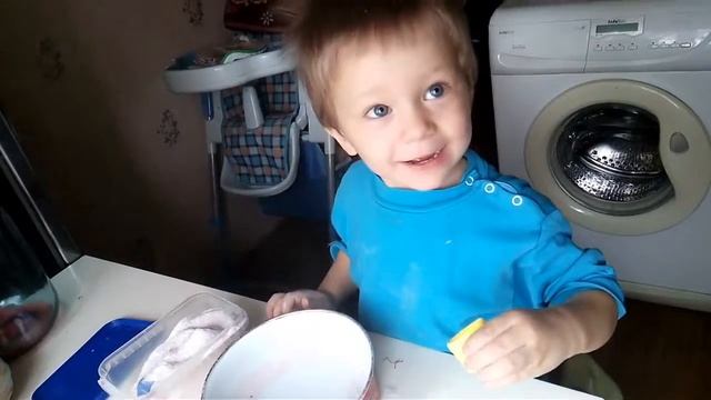 Занятие для ребенка двух лет пока мама готовит кушать смотреть онлайн