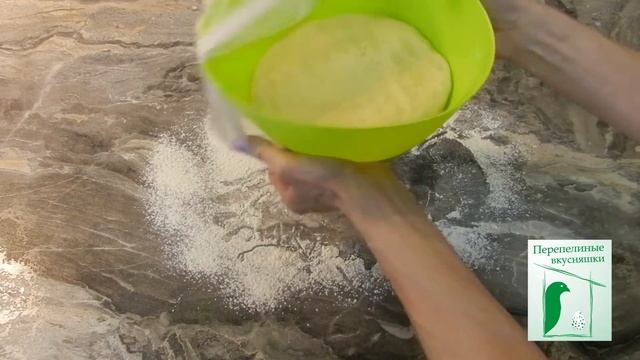 Домашний вкусный батон из кукурузной муки и перепелиных яиц. смотреть онлайн