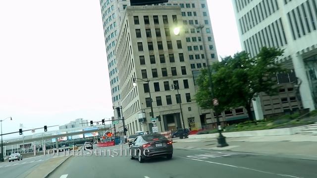 ???? США: Детройт удивил сильно - Потрясающе красивый центр города Driving Through Downtown Detroit